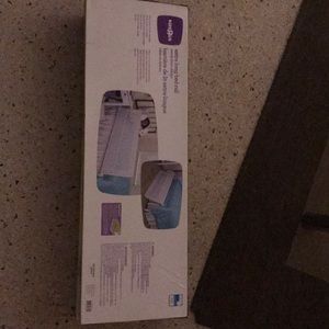 A bed kidsRus bed rail.